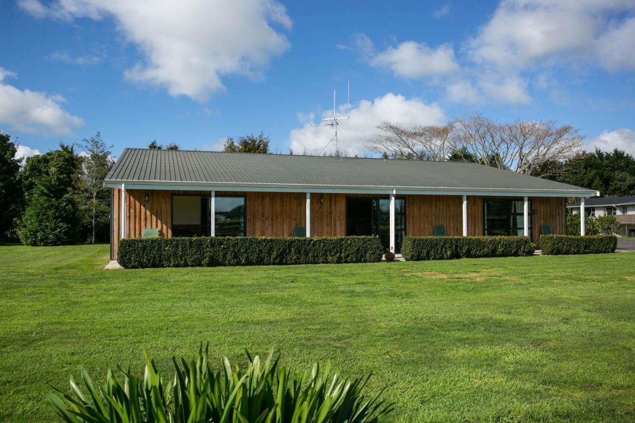 Mystery Creek Motel Rukuhia Exterior foto